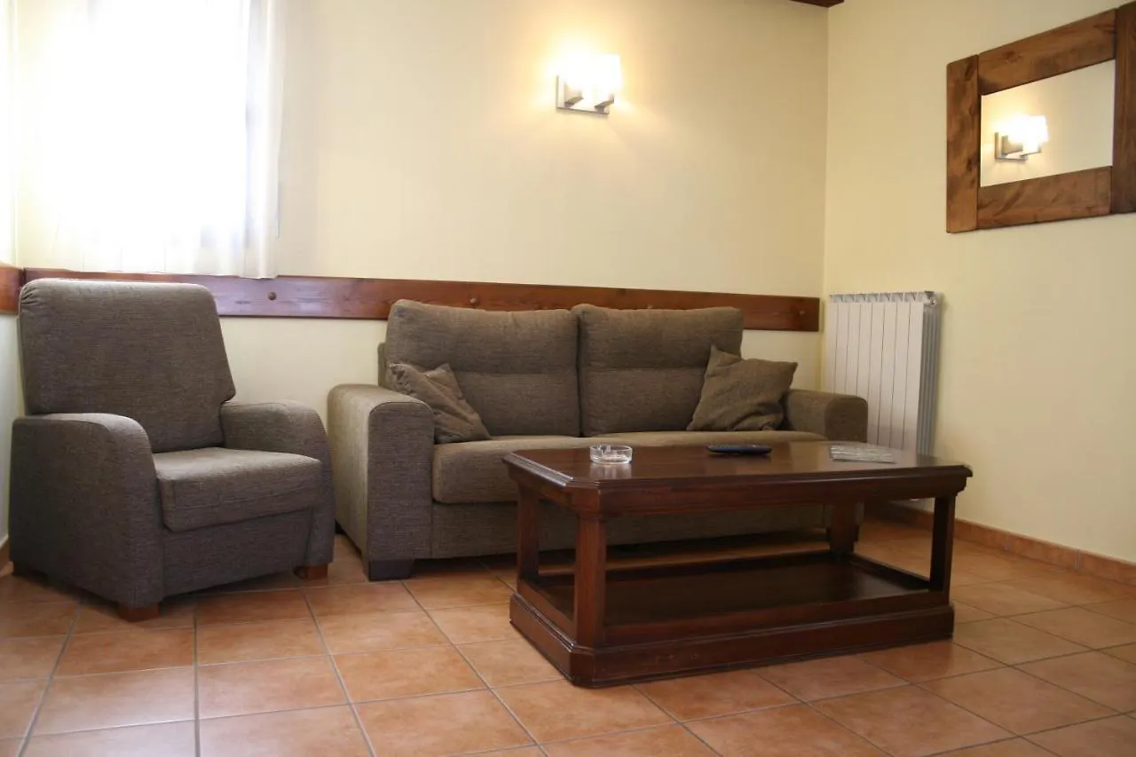 אספוט Apartamentos Les Picardes